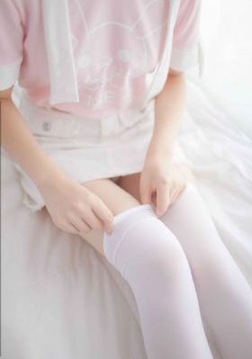 中文在线日韩丝袜_超清神马影院手机在线