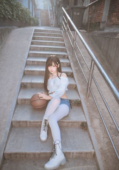 日韩嫩草研究院_欧美电影在线