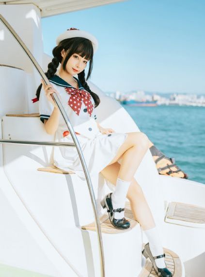 国产清纯绿衣美女偷拍_BD韩语迅雷电影在线