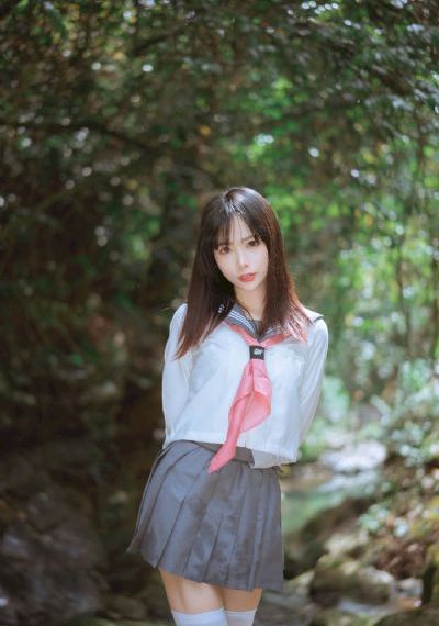 欧美妞and思密达_BD英语全集免费观看