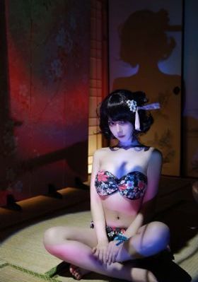 久久国产精品社区_超清迅雷电影在线